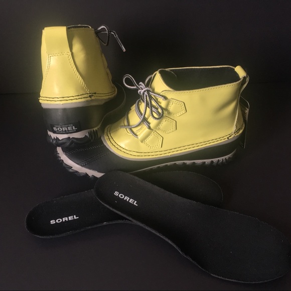 Sorel “Out n About Rain” leather ankle boots. Sz 8 - Picture 3 of 8